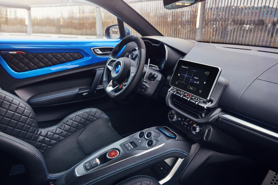 Интерьер Alpine A110 Premiere Edition 2017 года  (фото 165 из 186)